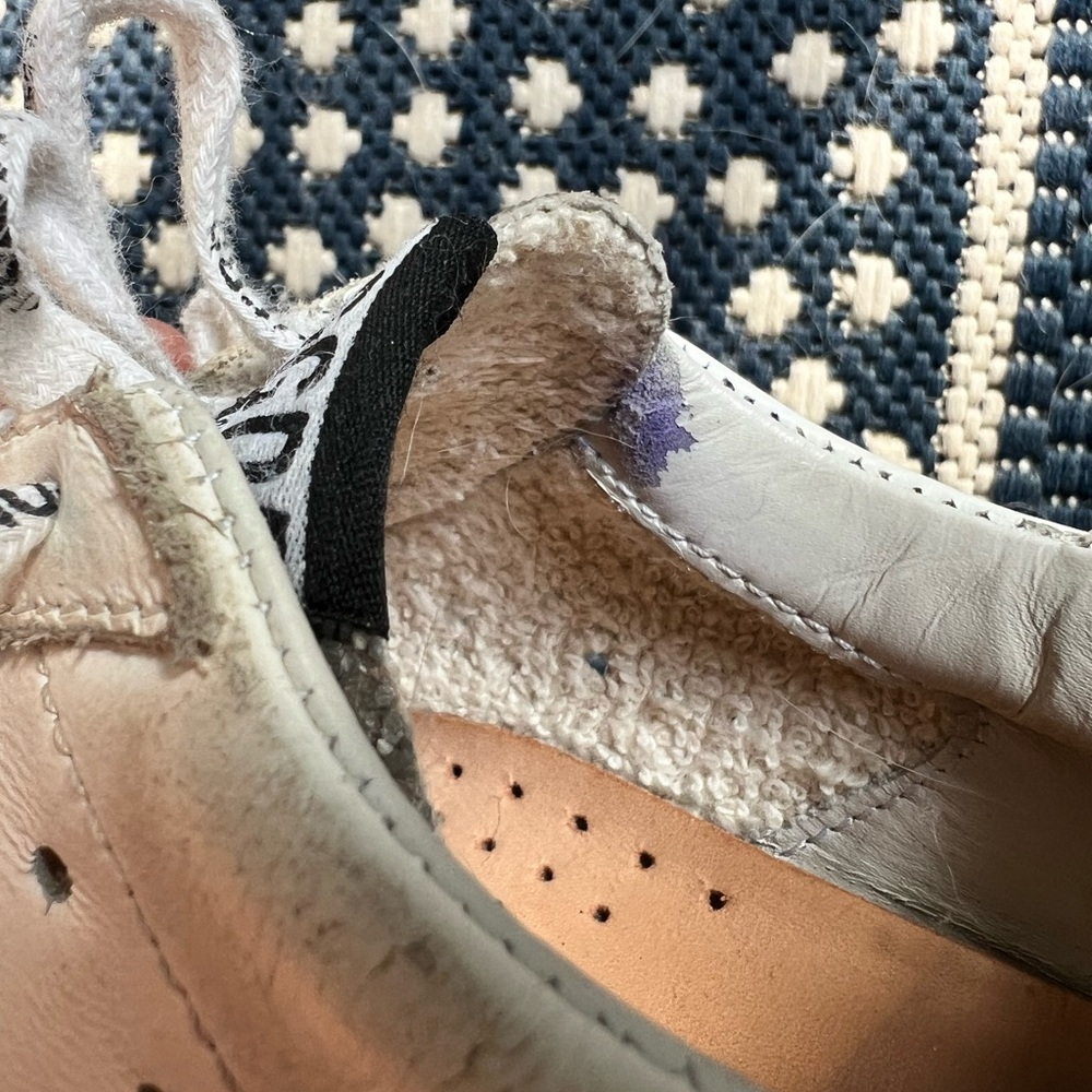 Golden Goose Silver and White Star Sneakers Casual Style size 32 kids - Picture 11 of 13